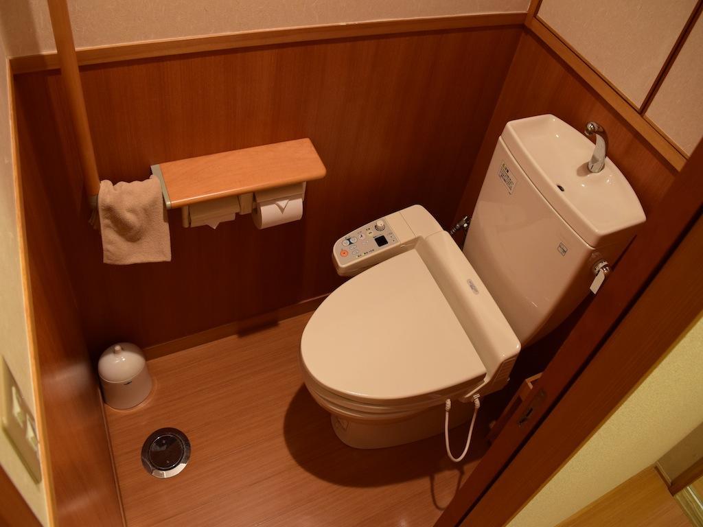 Wadoh Hotell Minano Exteriör bild